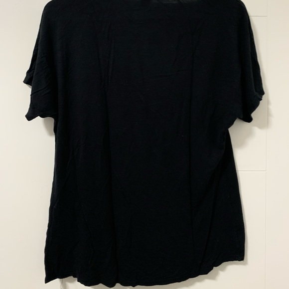 Forever 21 Black shirt - Picture 3 of 5